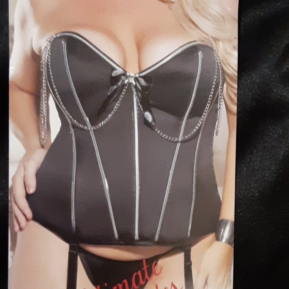 Intimate attitudes corset - Picture 2 of 7